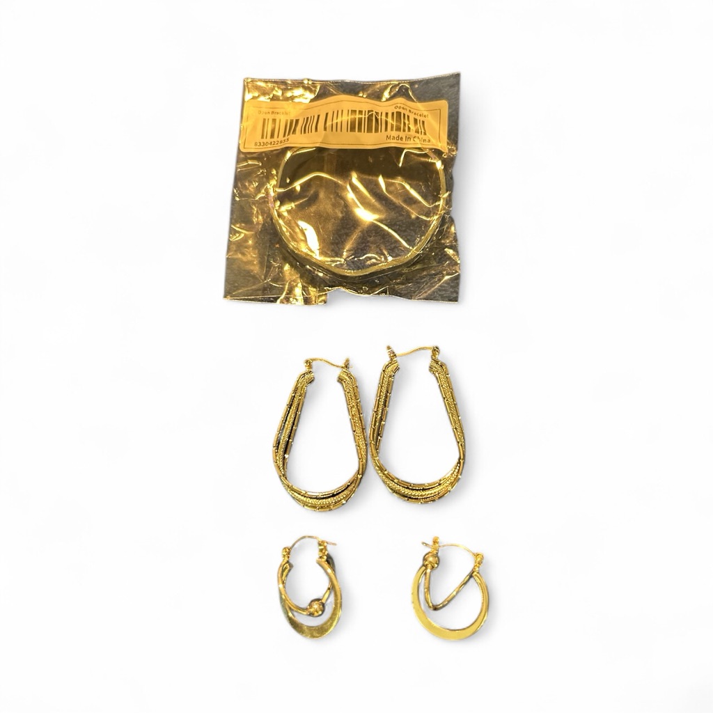 Elegant Silver Hoop Earrings And Bracelet